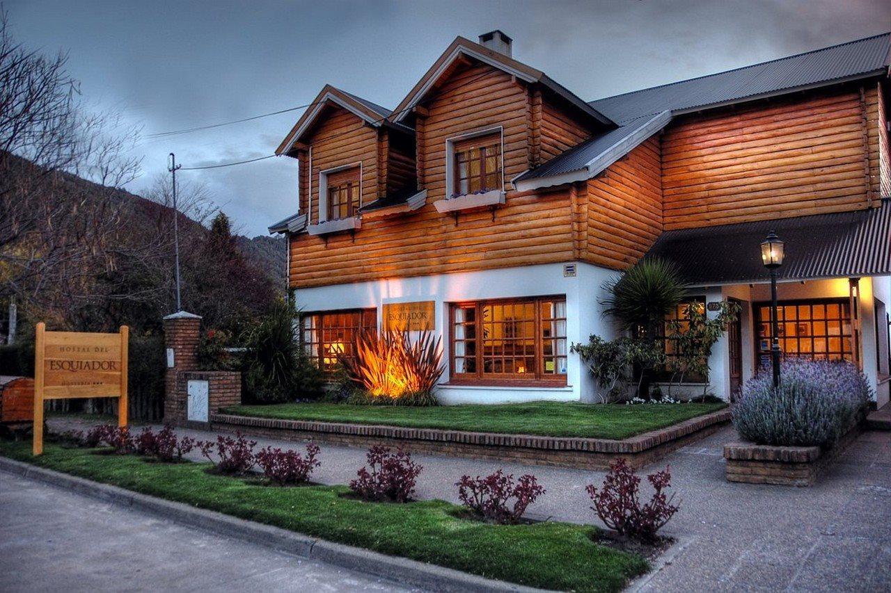 Hosteria Hostal Del Esquiador San Martín de los Andes Dış mekan fotoğraf