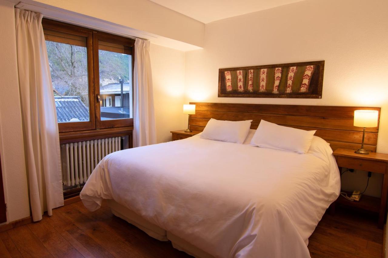 Hosteria Hostal Del Esquiador San Martín de los Andes Dış mekan fotoğraf