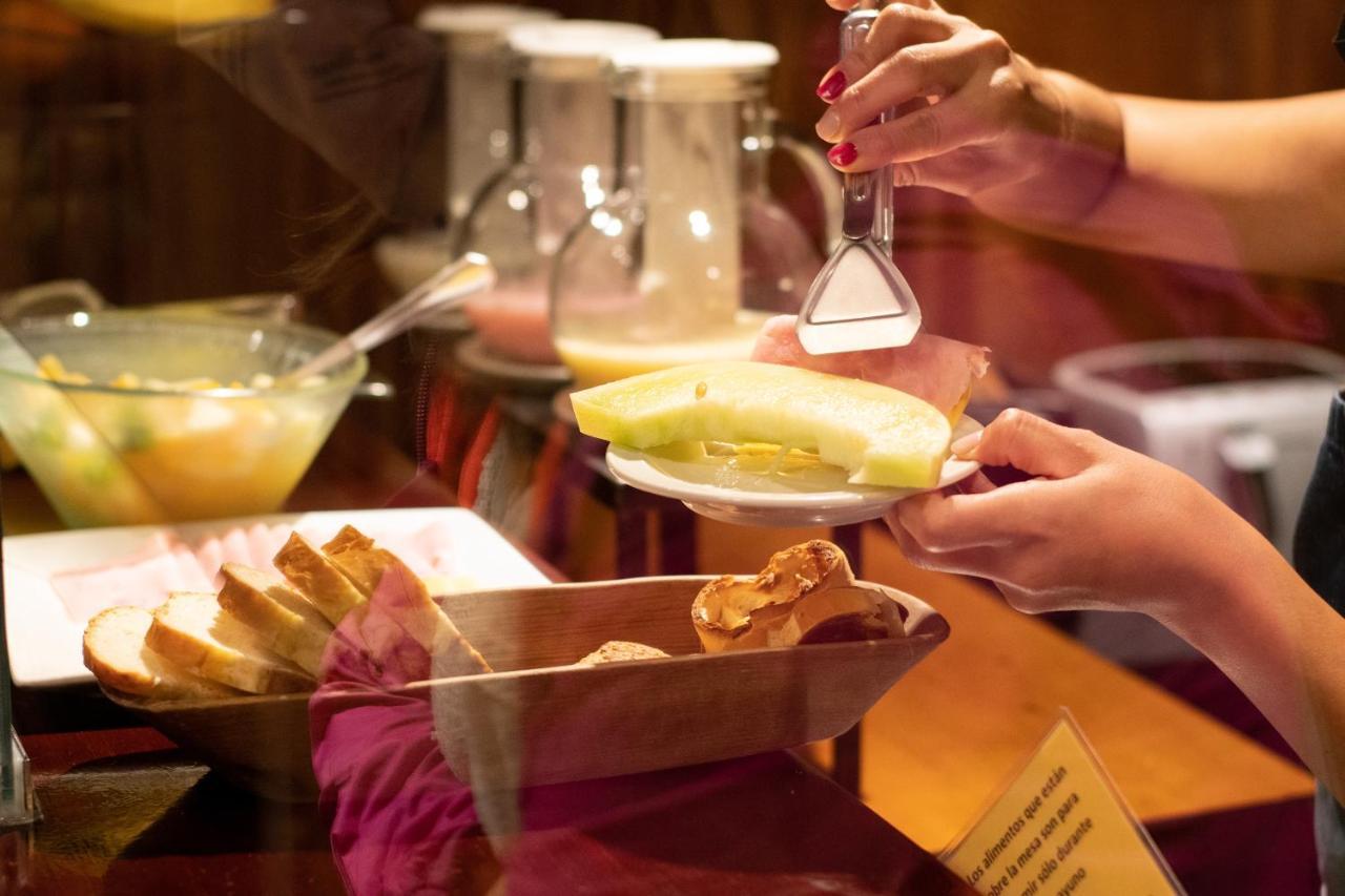 Hosteria Hostal Del Esquiador San Martín de los Andes Dış mekan fotoğraf