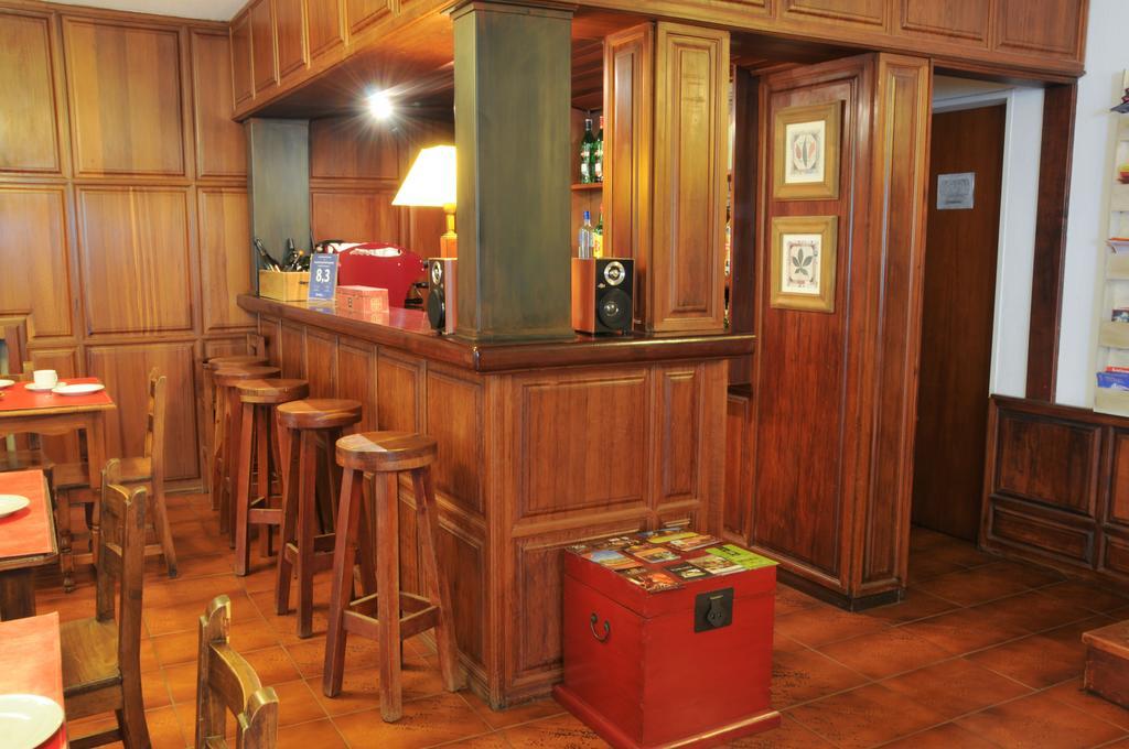 Hosteria Hostal Del Esquiador San Martín de los Andes Dış mekan fotoğraf